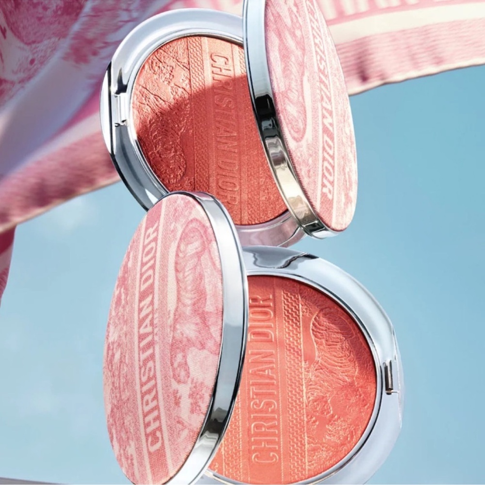 Dior Forever Glow Luminizer in Coral Glow Limited Edition Dioriviera